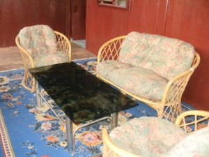 Gambar ruang tamu.